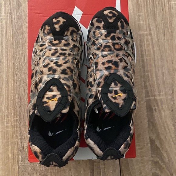 Nike Air Kukini SE Leopard (Black/Kumquat/White) Sneakers - Size 6 - Picture 1 of 8